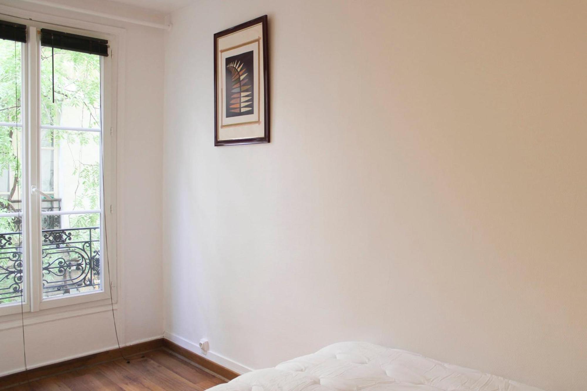 Charming In The Heart Of The 11th Apartment *